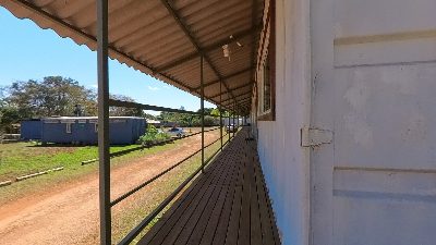 Passarela (2) — Villa Catetinho na Villela Stay Brasília DF
